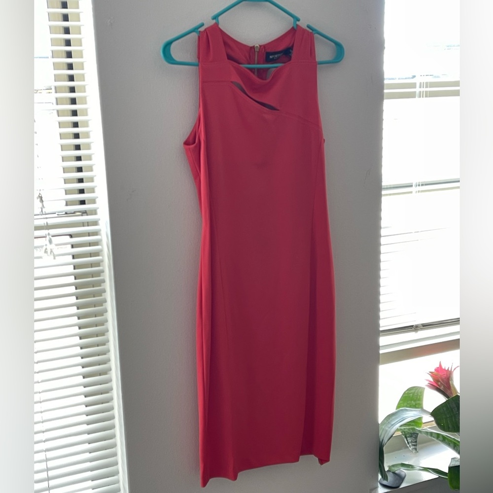 Sportstaff dress